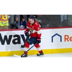 Brady Tkachuk a jeho bratr hrají za Florida Panthers Brady Tkachuk a jeho bratr hrají za Florida Panthers